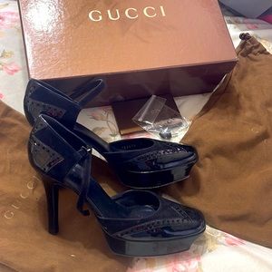 Gucci Scar Pelle S Cuoio Heels. Slightly used. Size 7 1/2.